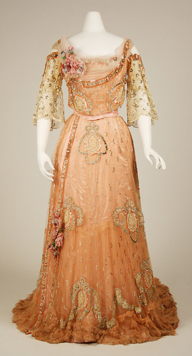 1903. peach ballgown 1